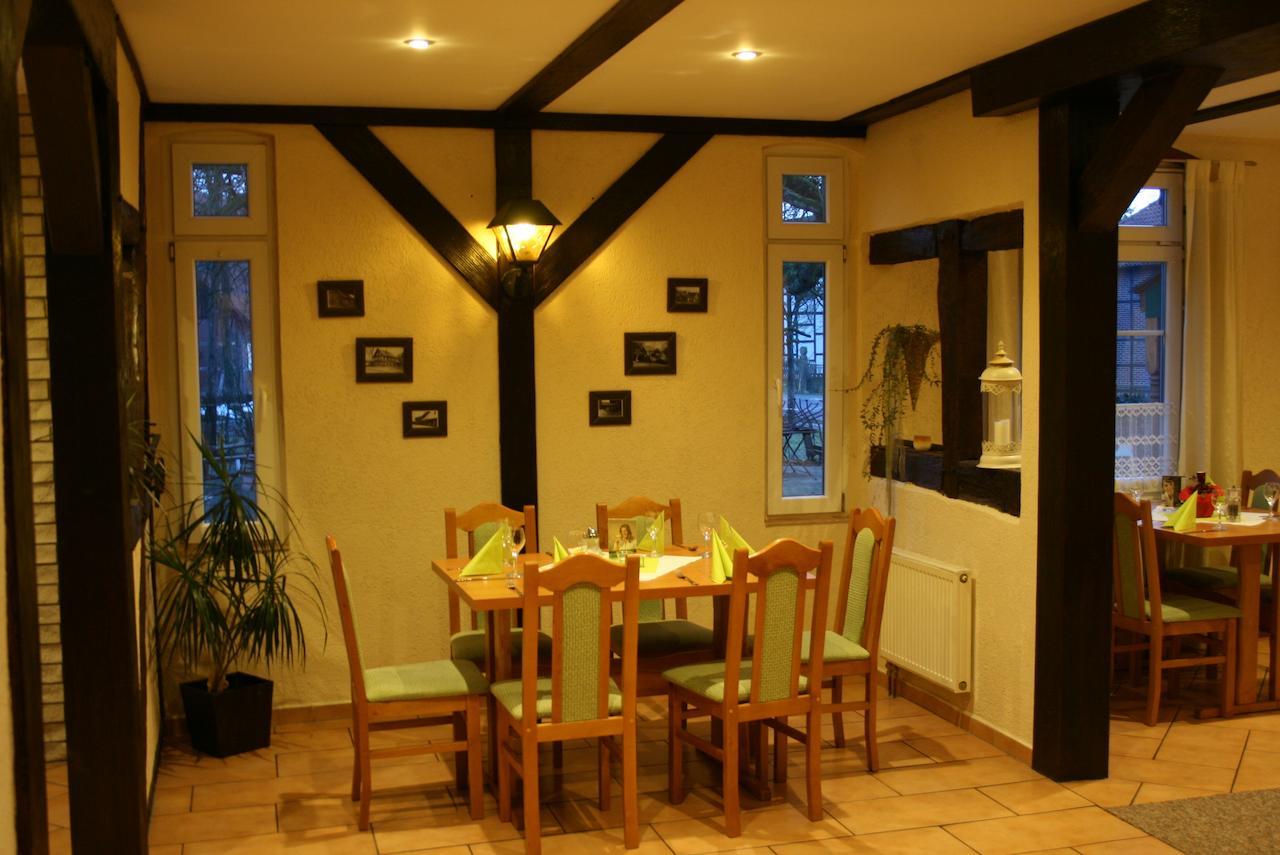 Zum Landhaus Dannenbuettel Sassenburg Εξωτερικό φωτογραφία